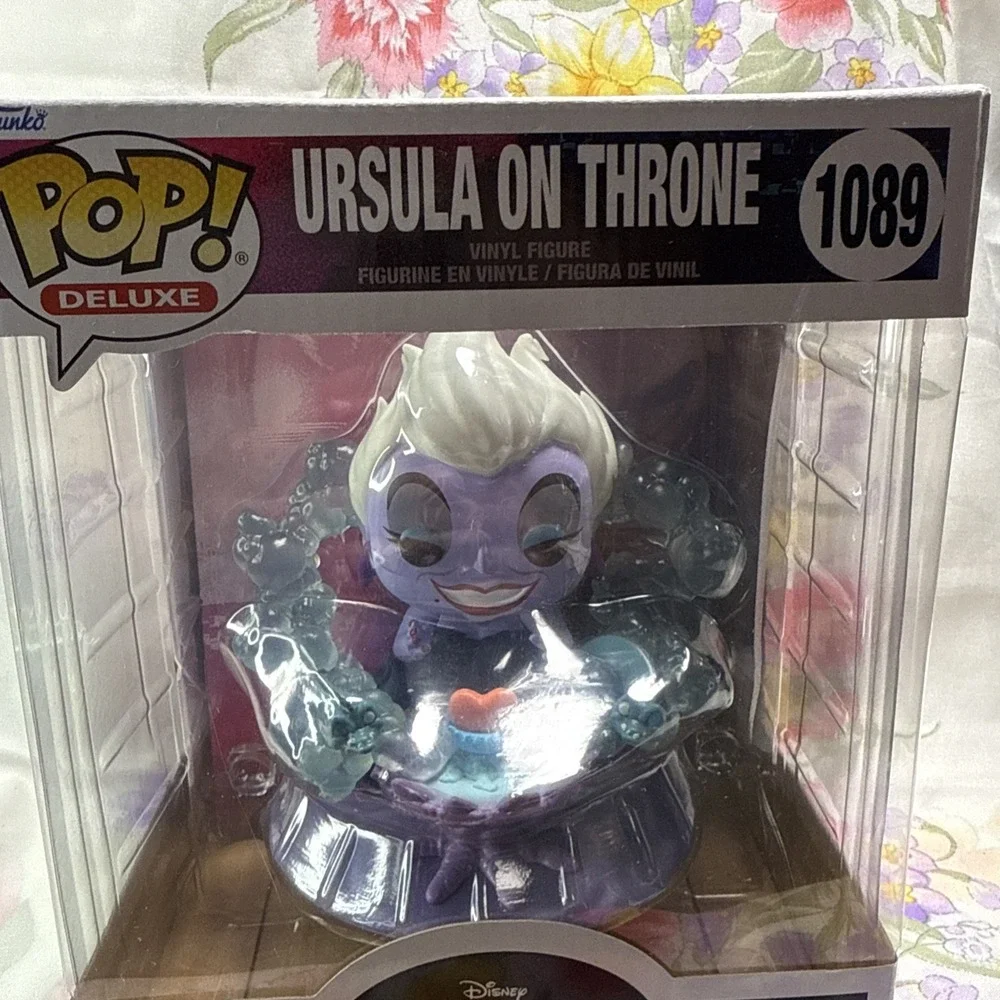 FUNKO POP! DELUXE: Movies Disney Villains - Ursula on‎ Throne Box Damage
